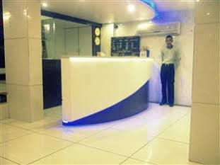 Hotel Aditya Rajkot Εξωτερικό φωτογραφία